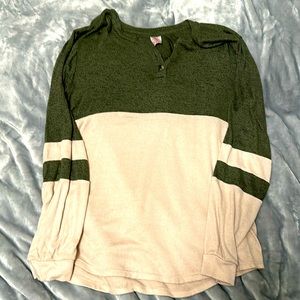 No Boundaries XXXL/3XG Long Sleeve